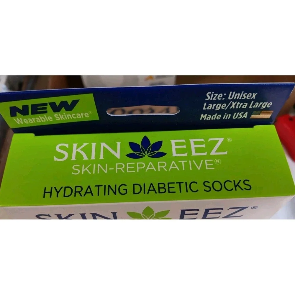 Skin Eez Unisex Skin Reparative Adv.‎ Healing Diabetic Socks Moisturizing L/XL